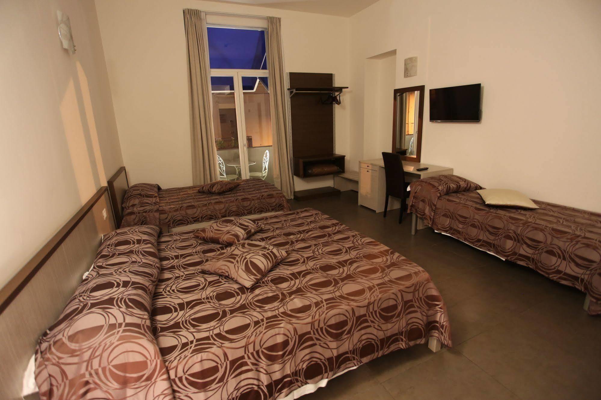 Hotel Eubea ريجّو دي كالابريا المظهر الخارجي الصورة